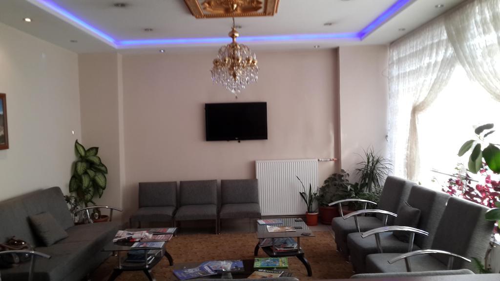 Hotel Yesil Artvin 埃尔祖鲁姆 外观 照片