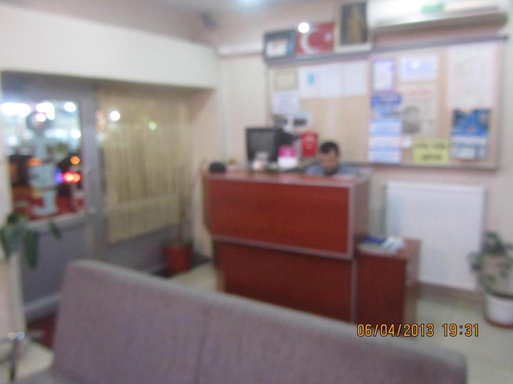 Hotel Yesil Artvin 埃尔祖鲁姆 外观 照片